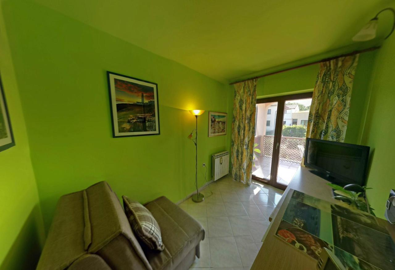 Anica Apartment Баньоле Екстер'єр фото